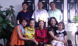 知足常乐电视剧演员表,实力派明星齐聚一堂，演绎人生百态